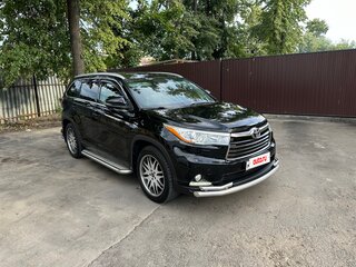 2015 Toyota Highlander III (XU50), чёрный, 2490000 рублей, вид 3