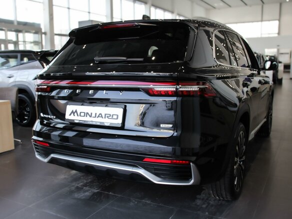 2026 Geely Monjaro I Рестайлинг, чёрный - вид 11