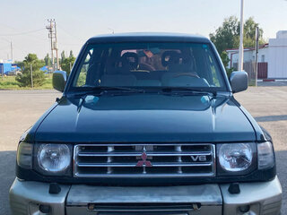 1998 Mitsubishi Pajero II Рестайлинг, зелёный, 600000 рублей, вид 1