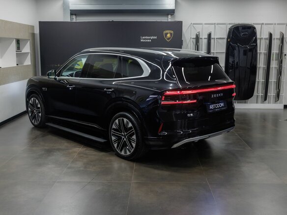 2026 Zeekr 8X 70 kWh, чёрный, 12148000 рублей - вид 4