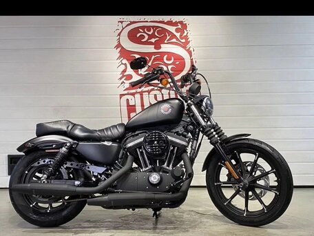 2006 Harley-Davidson Sportster 883, чёрный, 900000 рублей, вид 1