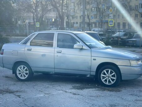 2004 Lada (ВАЗ) 2110, серебристый, 65000 рублей, вид 3