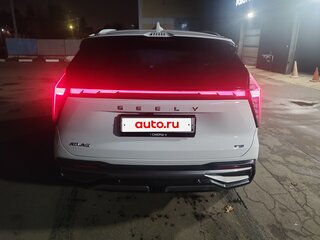 2024 Geely Atlas II, белый, 2500000 рублей, вид 4