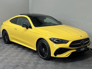 2025 Mercedes-Benz CLE 300 e, жёлтый, 6990032 рублей, вид 4