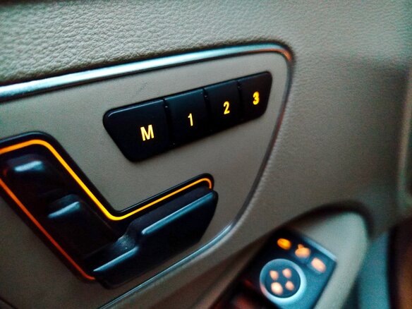 2011 Mercedes-Benz E-Класс 350 IV (W212, S212, C207), белый, 1290000 рублей - вид 10