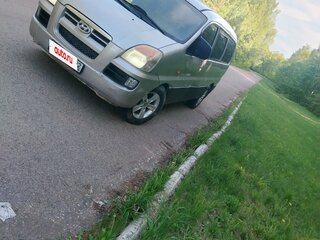 2005 Hyundai H-1 I Рестайлинг, серебристый, 392000 рублей, вид 2