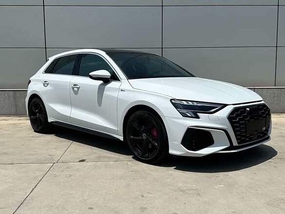 2022 Audi A3 Sportback 35 TFSI IV (8Y), белый, 1990000 рублей - вид 1