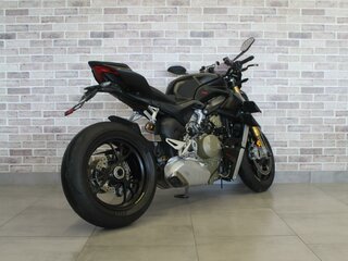 2021 Ducati Streetfighter V4, чёрный, 1655000 рублей, вид 5