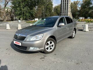 2011 Skoda Octavia II (A5) Рестайлинг, серый, 810000 рублей, вид 2