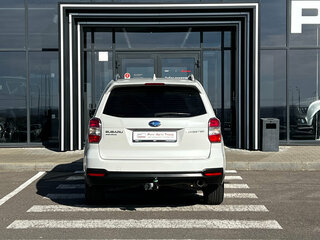 2015 Subaru Forester IV, белый, 1615000 рублей, вид 5