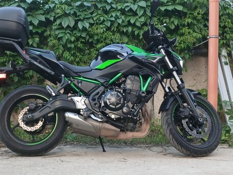 2021 Kawasaki Z 650, зелёный, 700000 рублей, вид 4