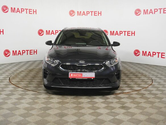 2021 Kia Ceed III, чёрный, 2031000 рублей - вид 2