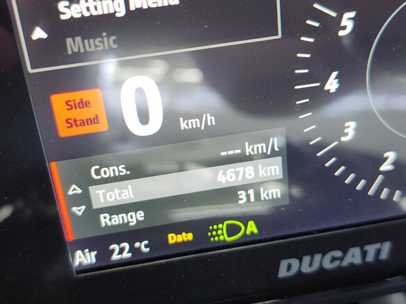 2024 Ducati Diavel V4, чёрный, 2549000 рублей - вид 8