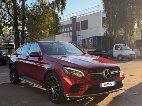 2017 Mercedes-Benz GLC Coupe 300 I (C253), красный, 3750000 рублей, вид 3