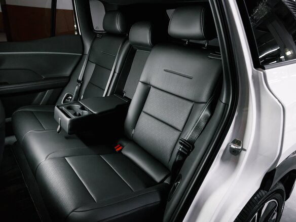2026 Toyota bZ3X 58.3 kWh, белый, 2933000 рублей - вид 36