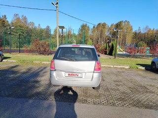 2005 Opel Zafira B, серебристый, 400000 рублей, вид 3