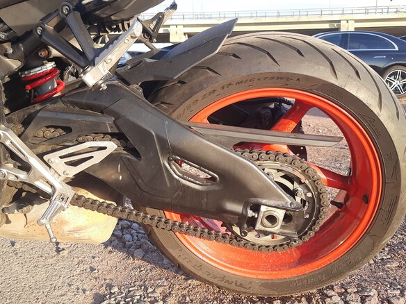2019 Yamaha MT-10, чёрный, 1400000 рублей - вид 14