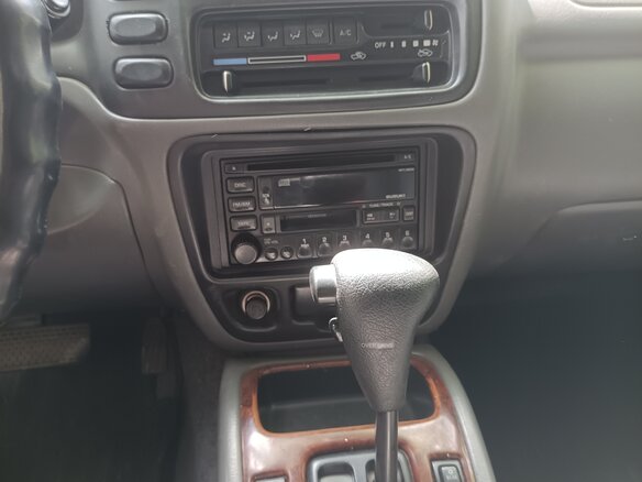 2001 Suzuki XL7 I, золотистый, 250000 рублей - вид 9
