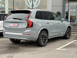2026 Volvo XC90 B5 II Рестайлинг 2, серый, 10890000 рублей, вид 3