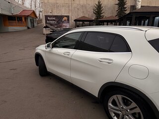 2016 Mercedes-Benz GLA 180 I (X156), белый, 1400000 рублей, вид 4