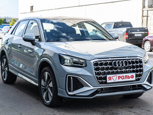 2026 Audi Q2 L 35 TFSI I Рестайлинг, серый, 3990000 рублей - вид 2