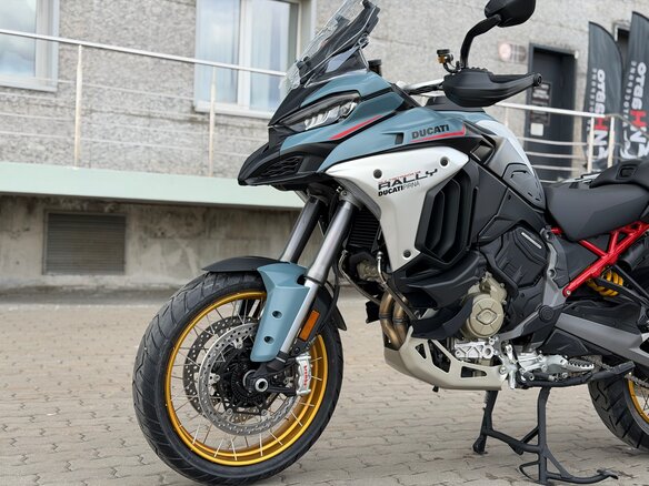 2026 Ducati Multistrada V4, зелёный, 3250000 рублей - вид 5