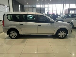 2026 Lada (ВАЗ) Largus I Рестайлинг, серебристый, 1607000 рублей, вид 3