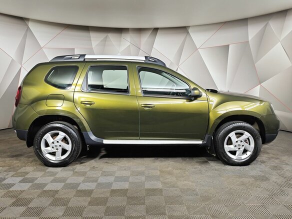 2017 Renault Duster I Рестайлинг, зелёный, 1595000 рублей - вид 5