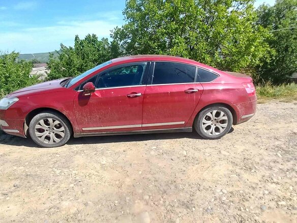 2010 Citroen C5 II, пурпурный, 550000 рублей