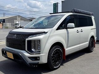 2022 Mitsubishi Delica D:5 I Рестайлинг, белый, 2490099 рублей, вид 1