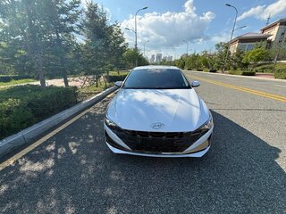 2023 Hyundai Elantra VII (CN7) Рестайлинг, белый, 1460000 рублей, вид 3