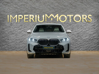 2026 BMW X6 40i III (G06) Рестайлинг, серый, 16990000 рублей, вид 2