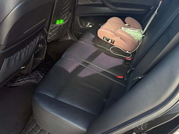 2010 BMW X5 30i II (E70), чёрный, 1650000 рублей - вид 9