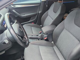 2018 Skoda Octavia III (A7) Рестайлинг, синий, 1900000 рублей, вид 4
