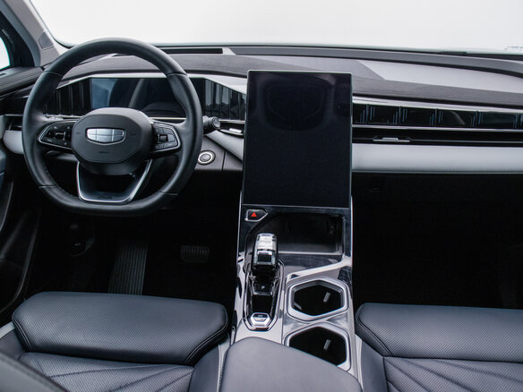 2024 Geely Atlas II, чёрный, 2930000 рублей - вид 12