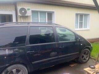 2003 Volkswagen Sharan I Рестайлинг 2, чёрный, 380000 рублей, вид 5