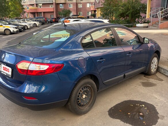 2011 Renault Fluence I, синий, 480000 рублей - вид 2