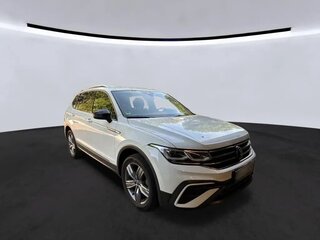 2023 Volkswagen Tiguan Allspace II Рестайлинг, белый, 2642000 рублей, вид 3