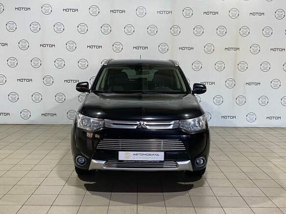 2014 Mitsubishi Outlander III Рестайлинг, чёрный, 1390000 рублей - вид 6