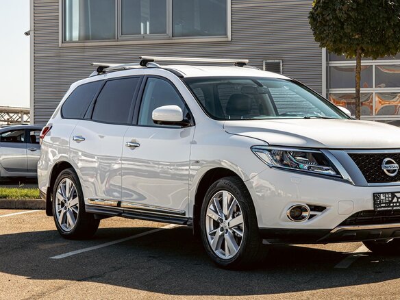 2015 Nissan Pathfinder IV, белый, 1275000 рублей - вид 6