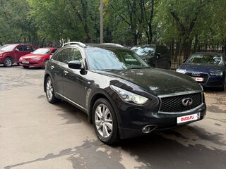 2017 Infiniti QX70, чёрный, 2780000 рублей, вид 3