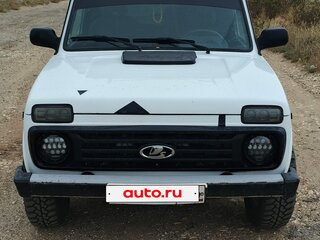 2014 Lada (ВАЗ) 2121 (4x4) I Рестайлинг, белый, 250000 рублей, вид 2