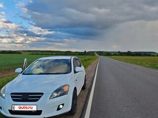 2009 Kia Ceed I, белый, 580000 рублей, вид 3