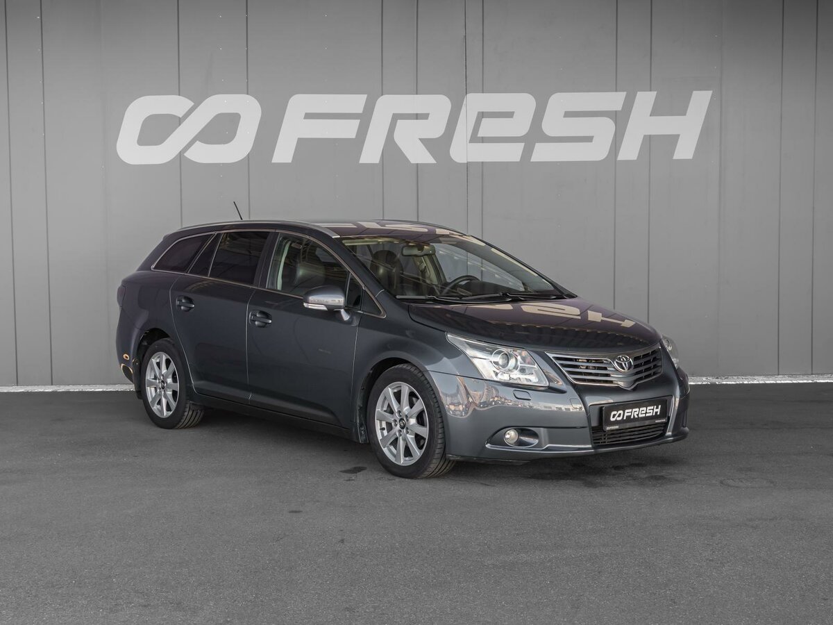 Открыть фотографии: Toyota Avensis III