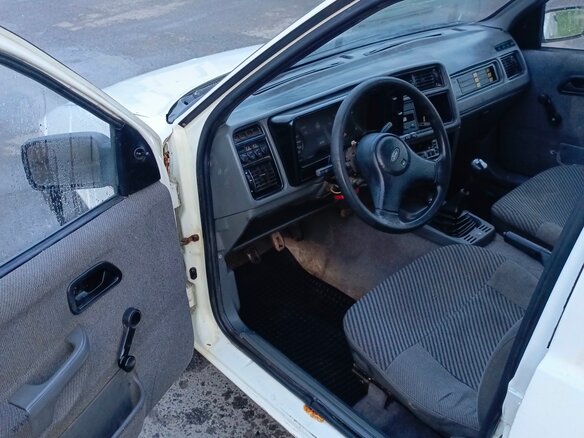 1988 Ford Sierra I Рестайлинг, белый, 70000 рублей - вид 6