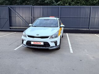 2018 Kia Rio IV, белый, 749000 рублей, вид 2
