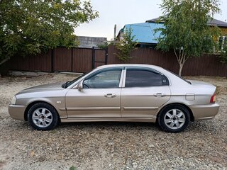 2005 Kia Magentis I Рестайлинг, бежевый, 330000 рублей, вид 4