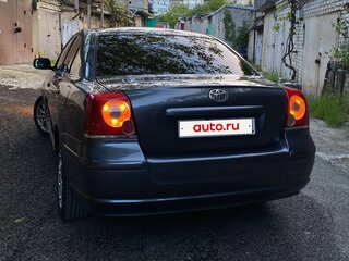 2007 Toyota Avensis II Рестайлинг, серебристый, 850000 рублей, вид 4