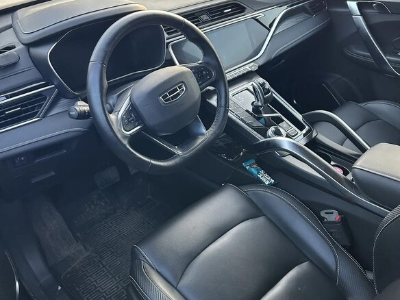 2022 Geely Atlas Pro, чёрный, 1715000 рублей - вид 6