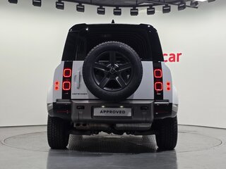 2025 Land Rover Defender 110 II, белый, 10800000 рублей, вид 5